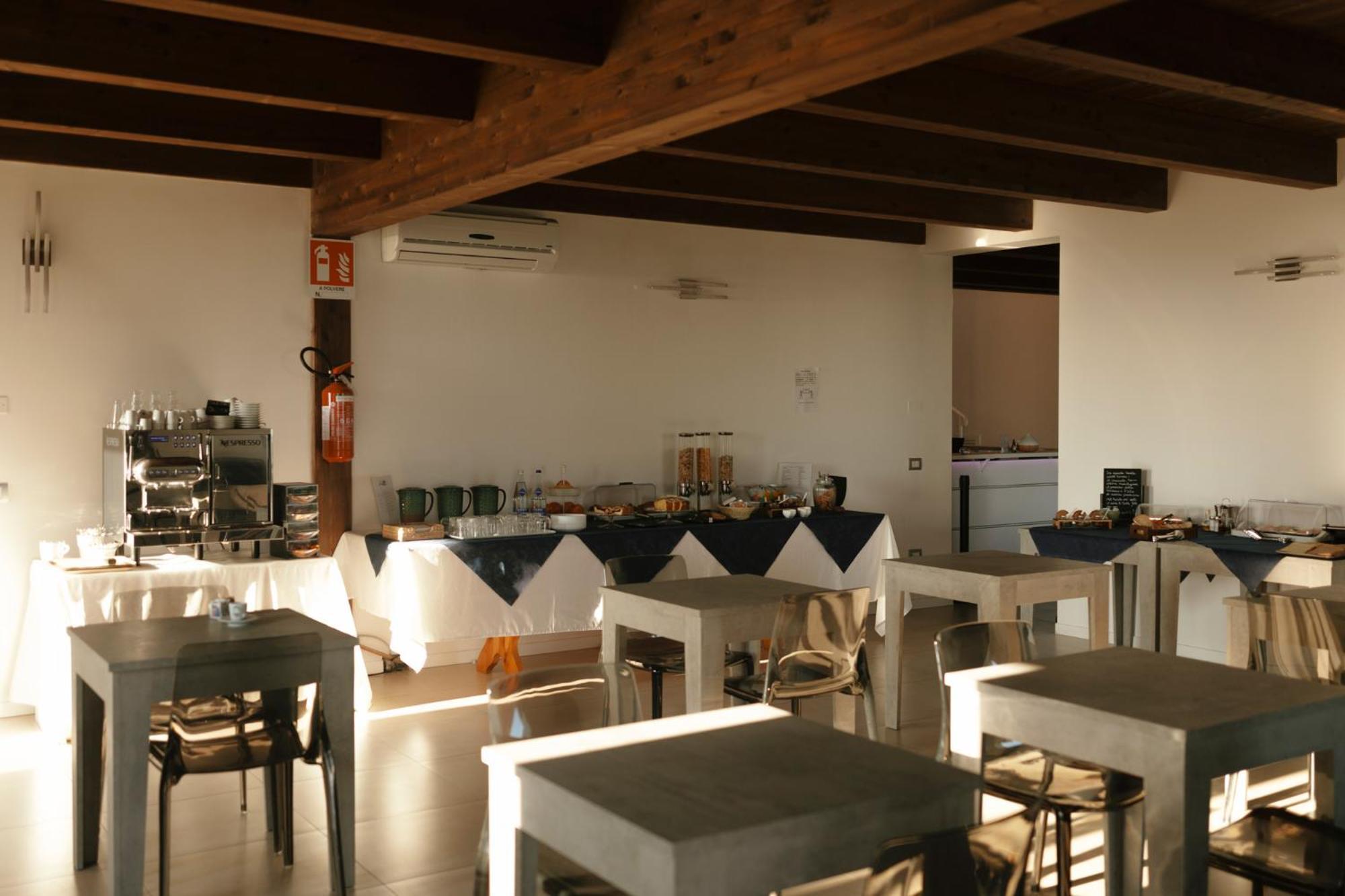 Agriturismo Il Colle Dei Lecci 안코나 외부 사진